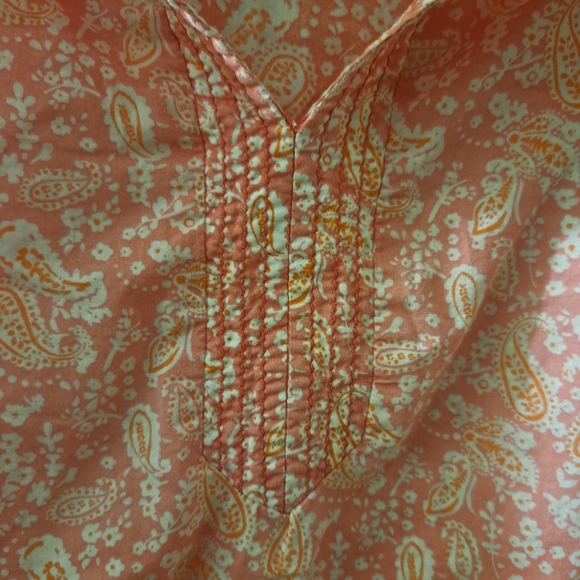 Liz Claiborne Women's Long Sleeve Top - Picture 5 of 9